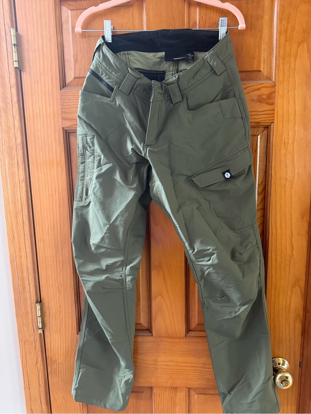 Women's Tactical Cargo Pants in Olive Green